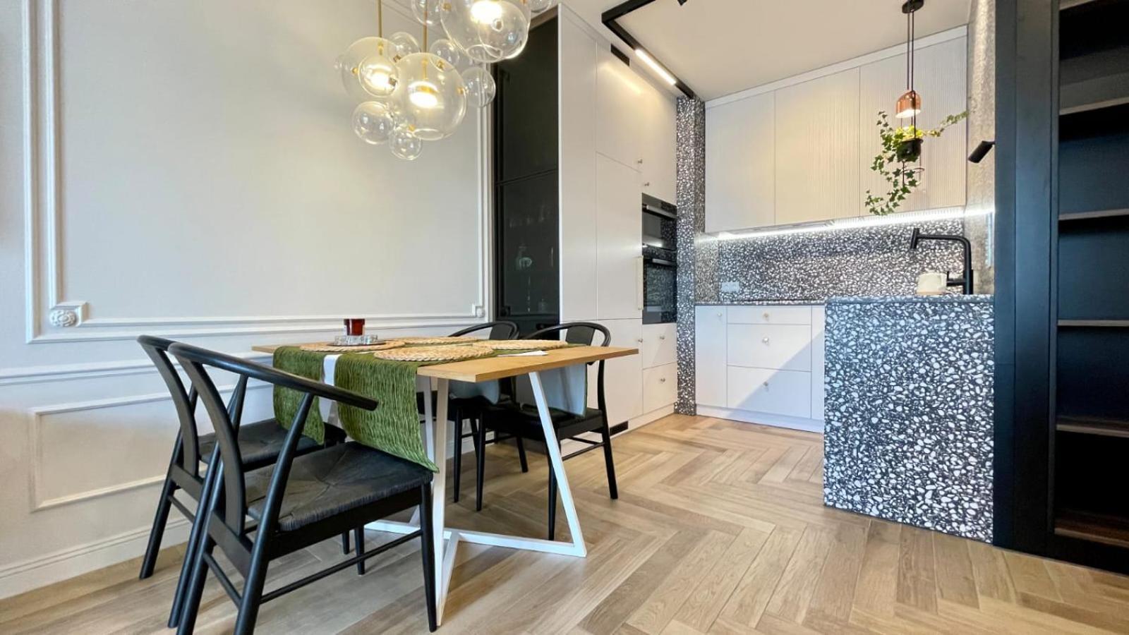 Luksusowe Apartamenty Na Torunskiej クフィジン エクステリア 写真